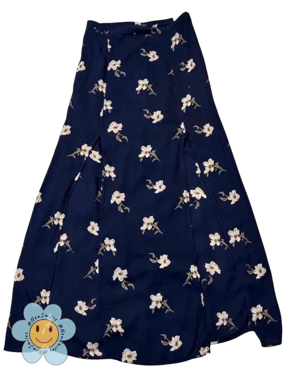 American Eagle ~Skirt w/Front Slits ~Navy Blue ~ Maxi Skirt w/ White Flowers